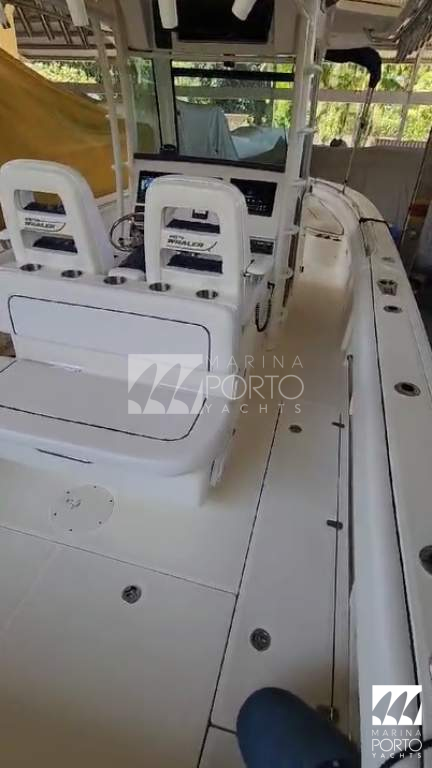 Boston Whaler 320outrage