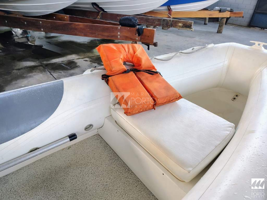 Bote Singraboat 12 