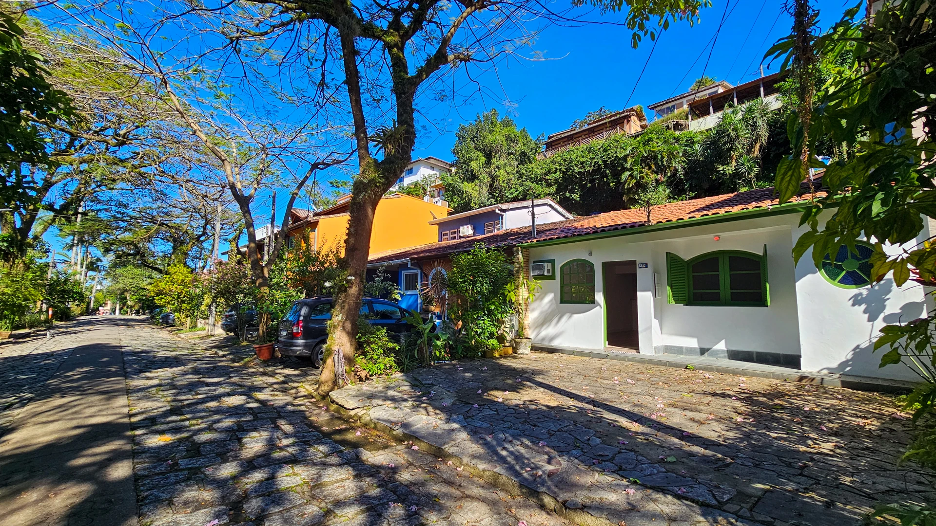 Casa à venda- Itaquandub
