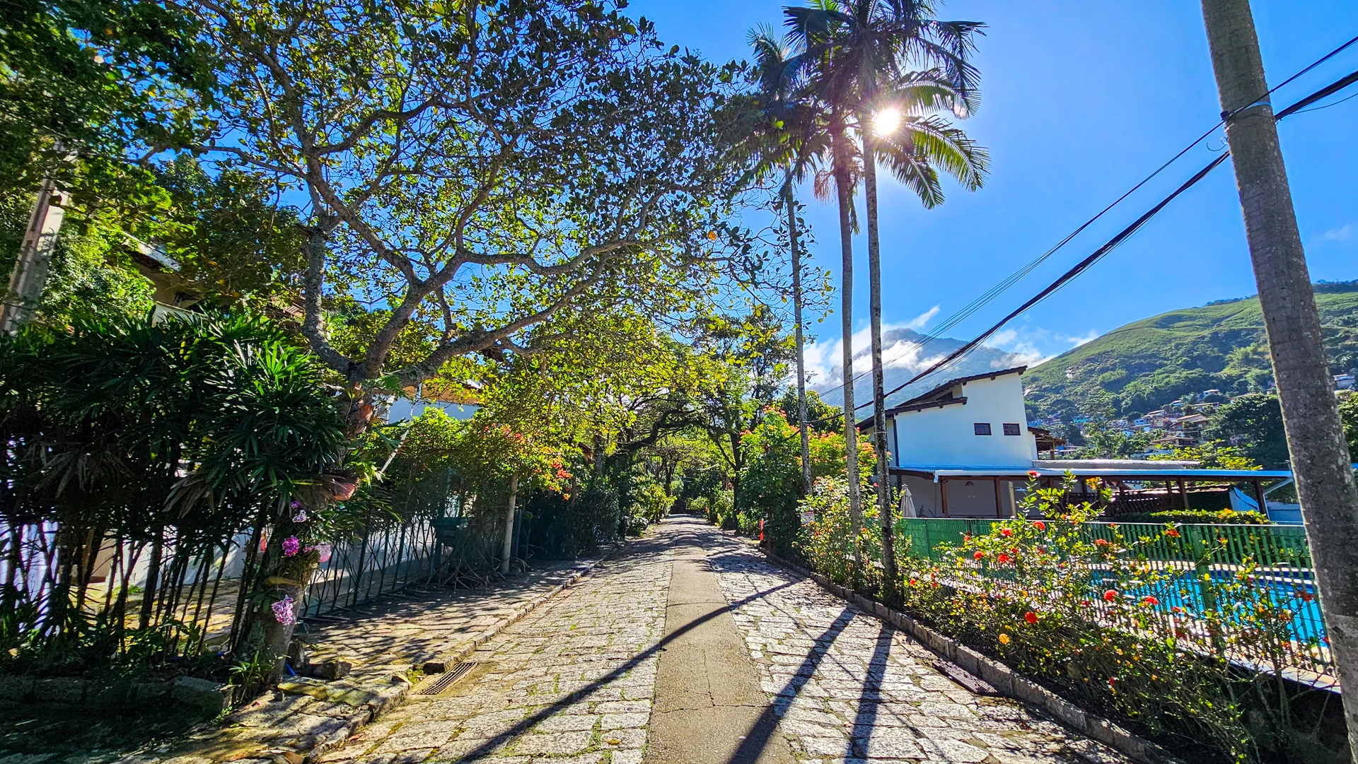 Casa à venda- Itaquandub