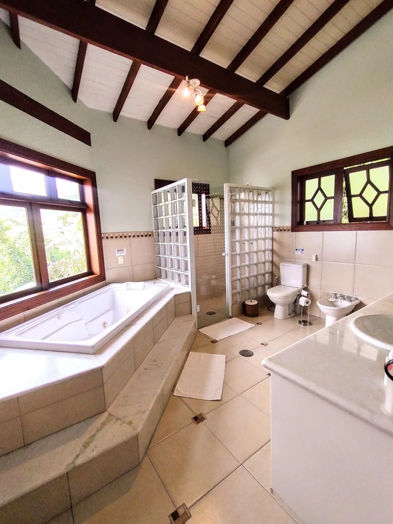 Casa Alto padrão Ilhabela