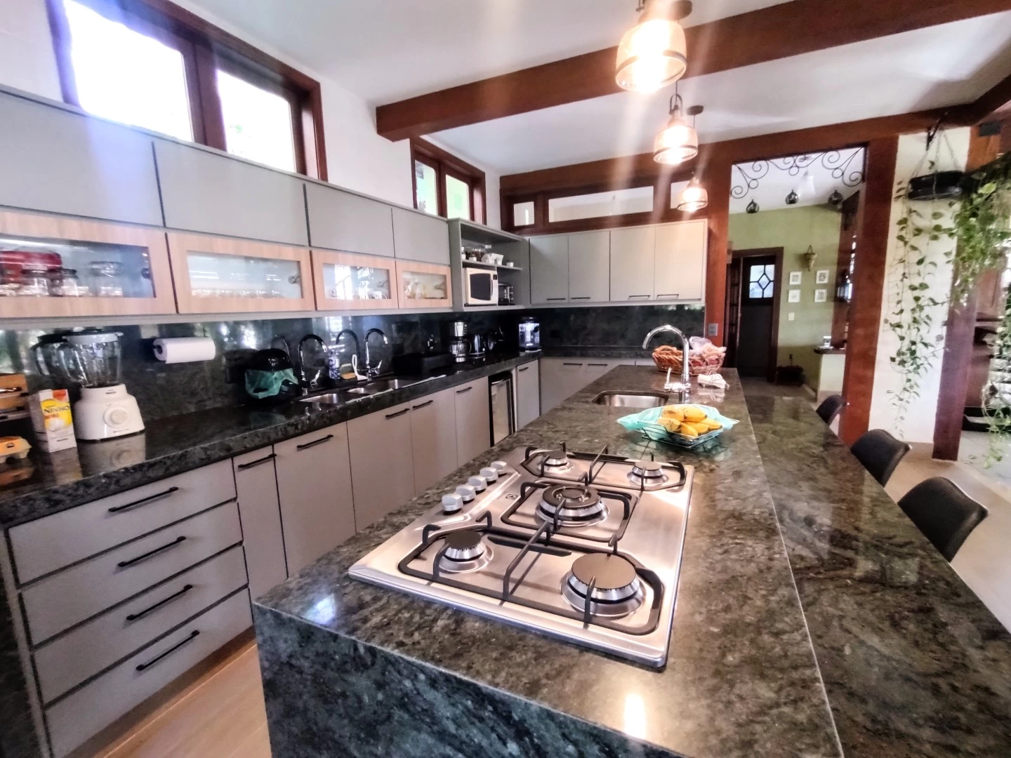 Casa Alto padrão Ilhabela