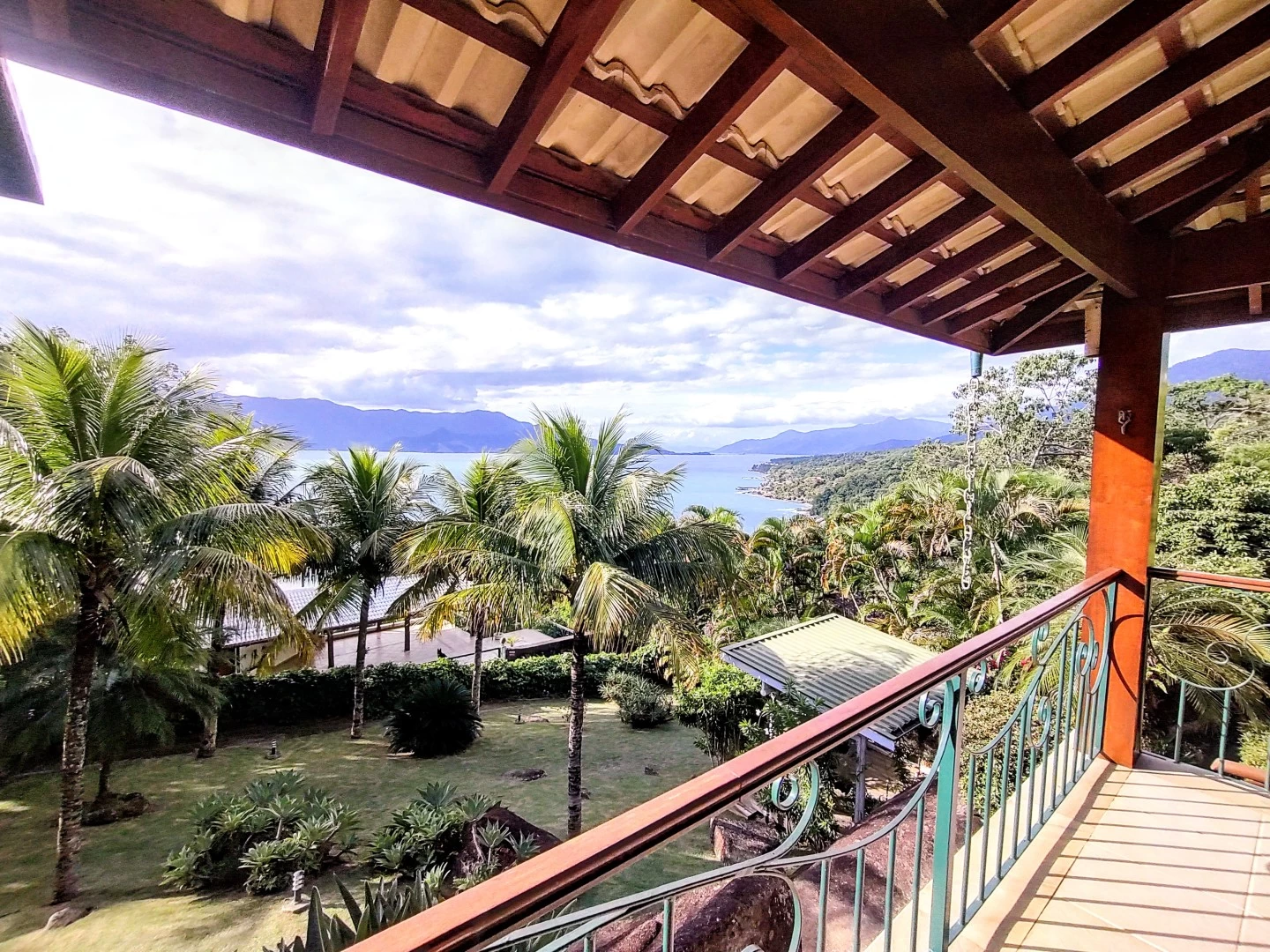 Casa Alto padrão Ilhabela
