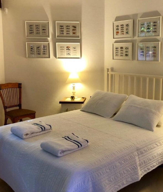 Casa com 05- suites