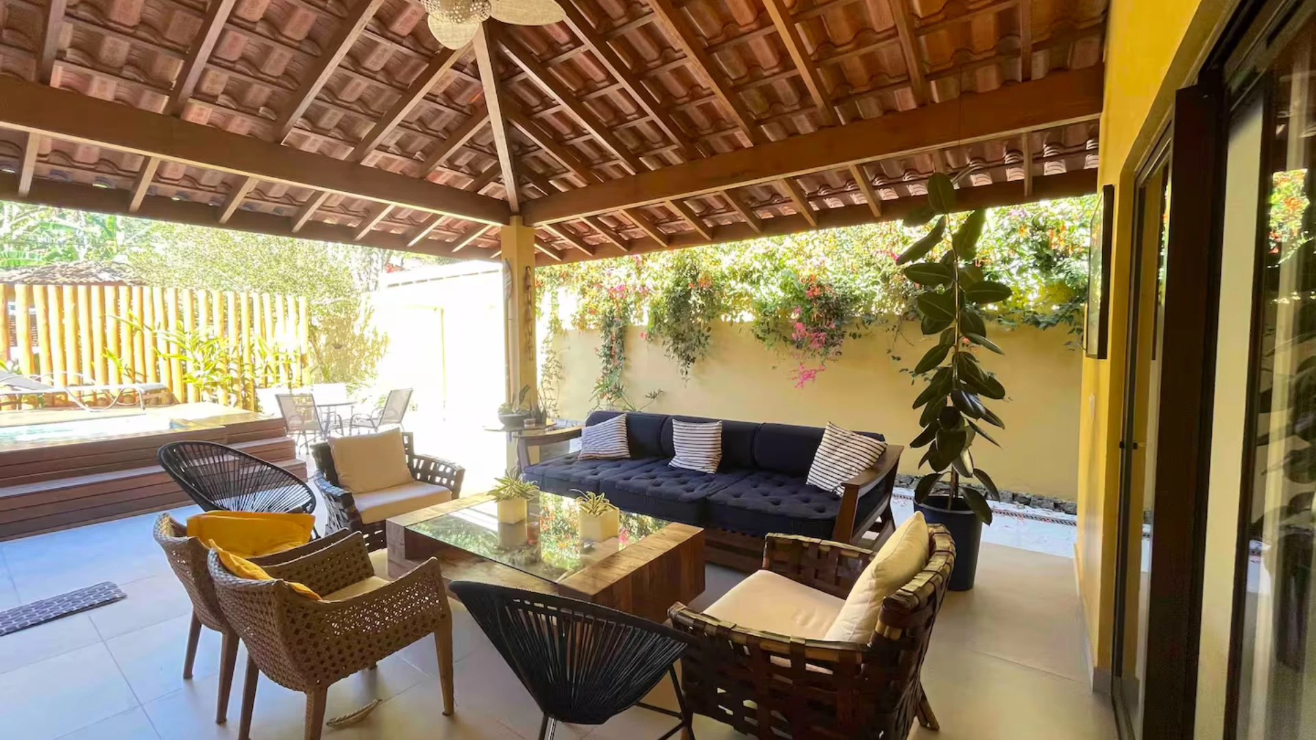 Casa com 2 suítes