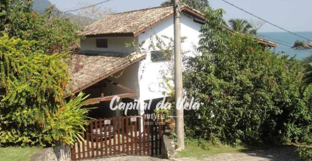 Casa com acesso a Praia