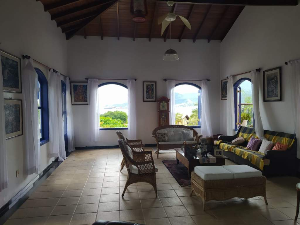 Casa em bairro Nobre 