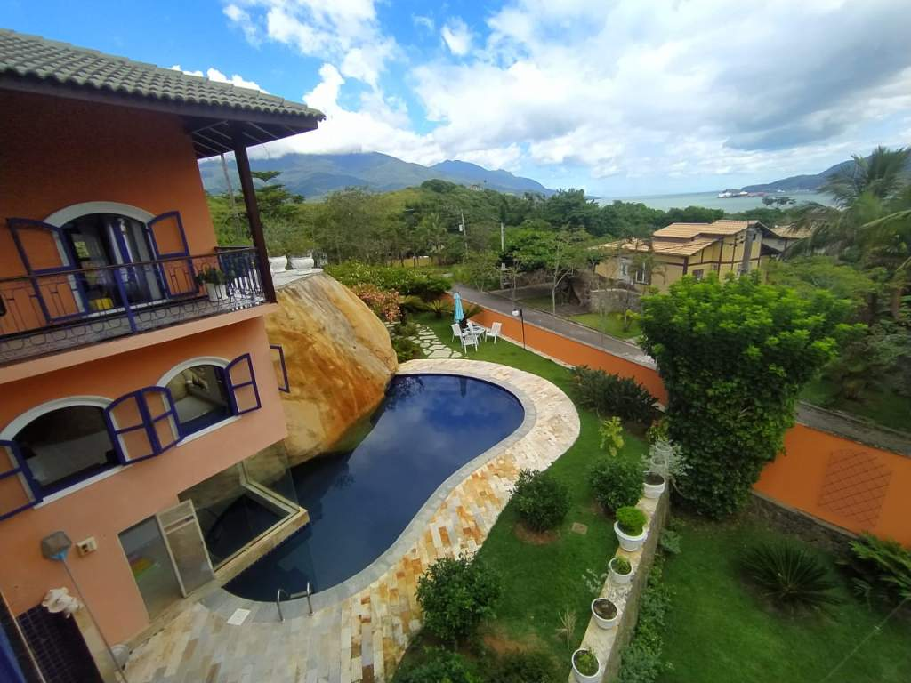 Casa em bairro Nobre 
