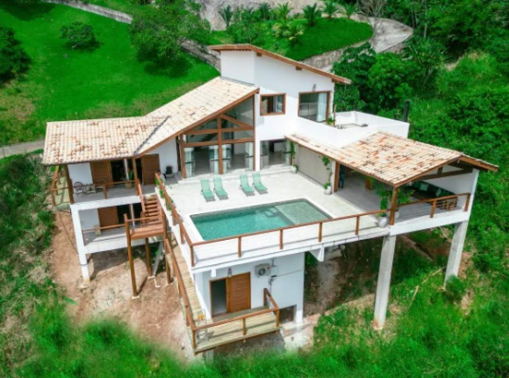 Casa em Condomínio