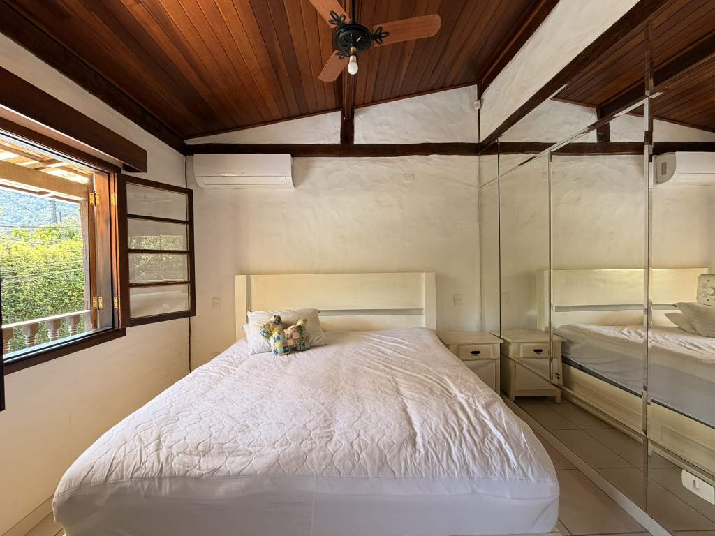 Casa para locação anual