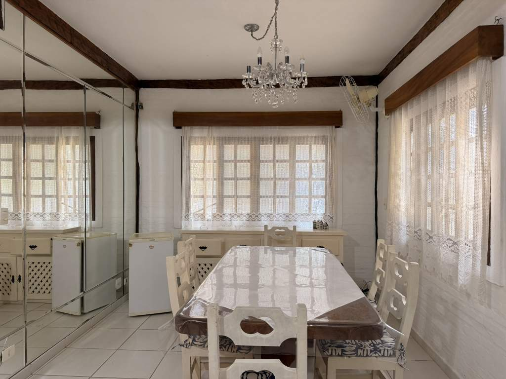 Casa para locação anual