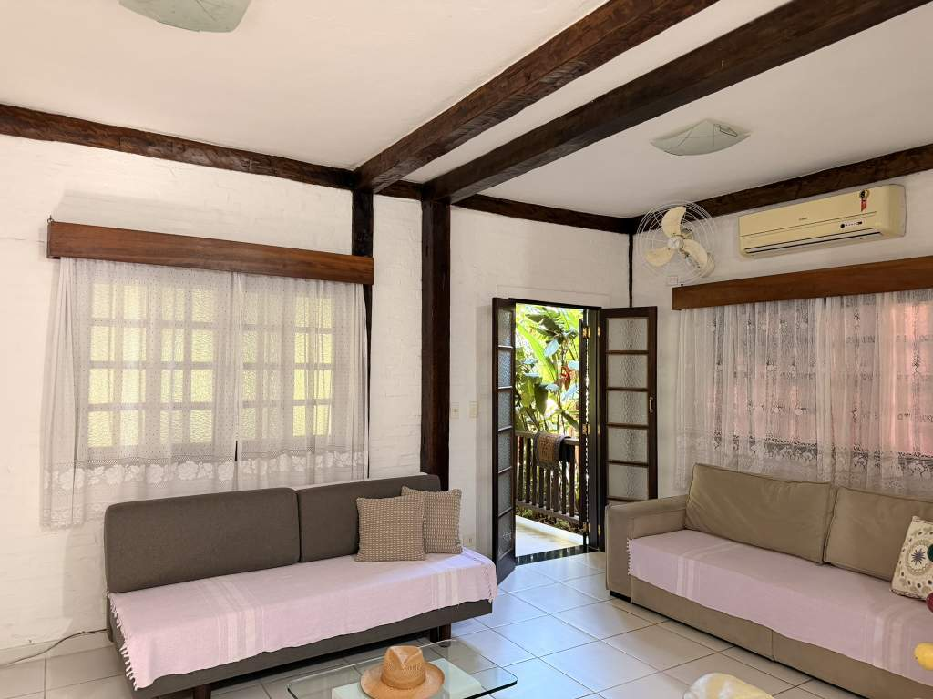 Casa para locação anual