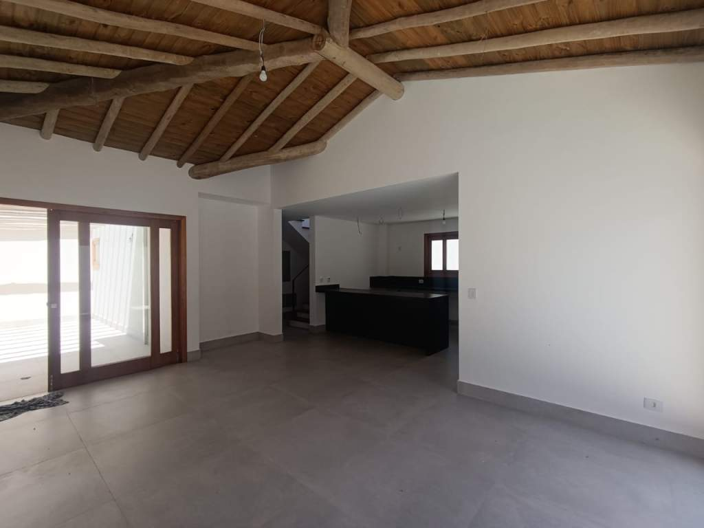 Casa próximo a praia 