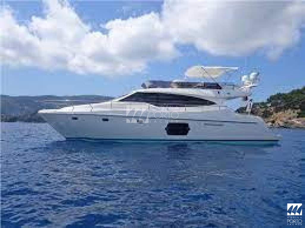 Ferretti 53