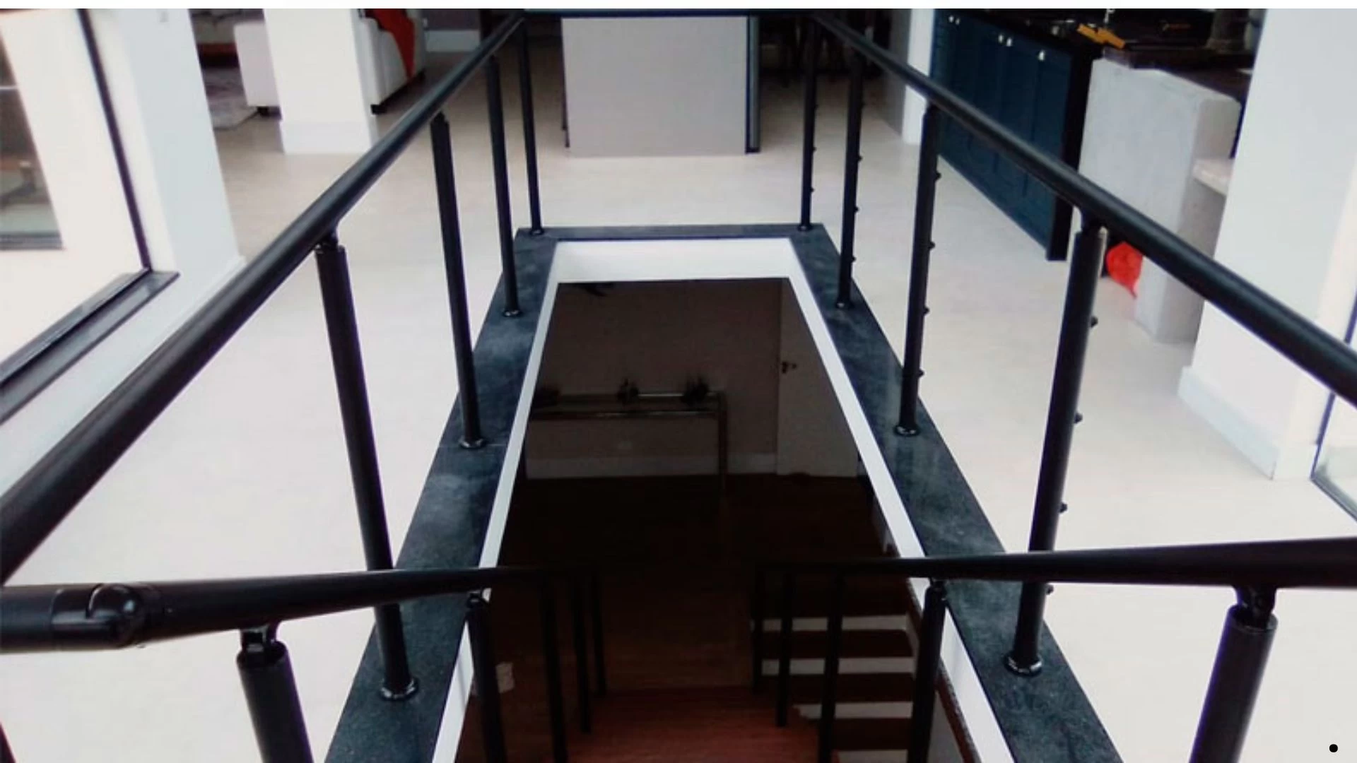 Guarda Corpo Preto