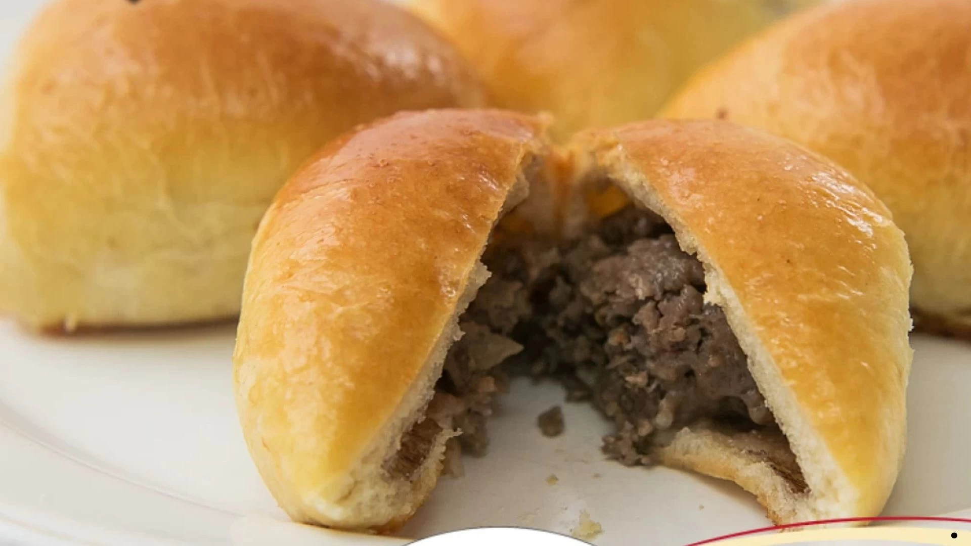 Mini Esfiha de Carne