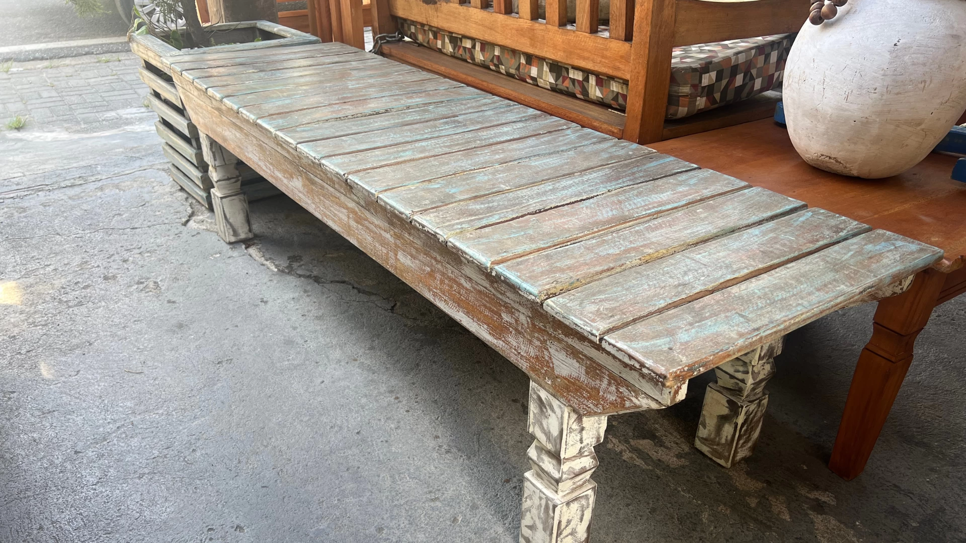 Móvel em Patina