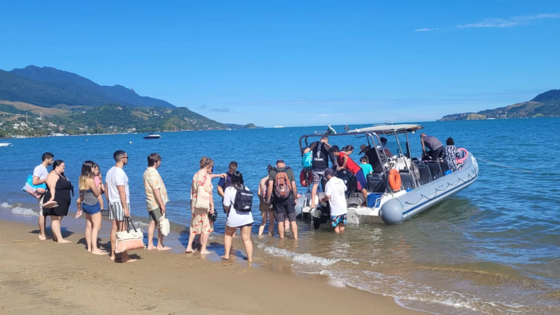 Passeio de Bote