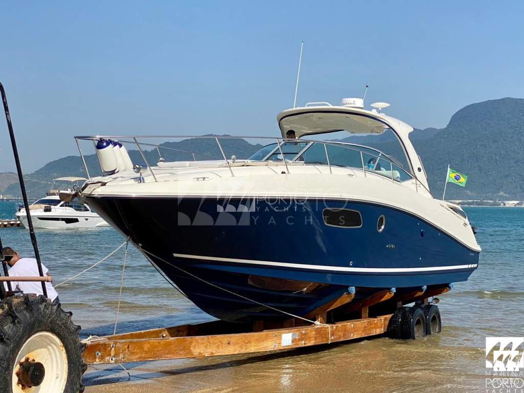 Sea Ray 37