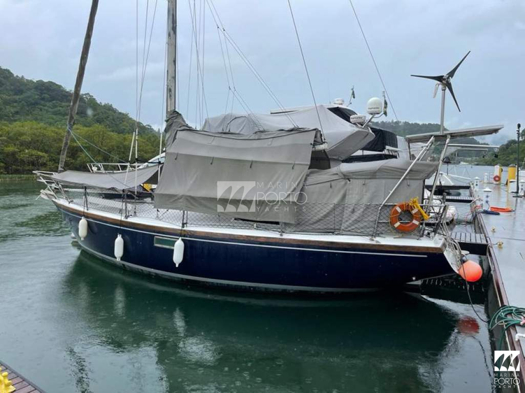 Veleiro Dufour 35