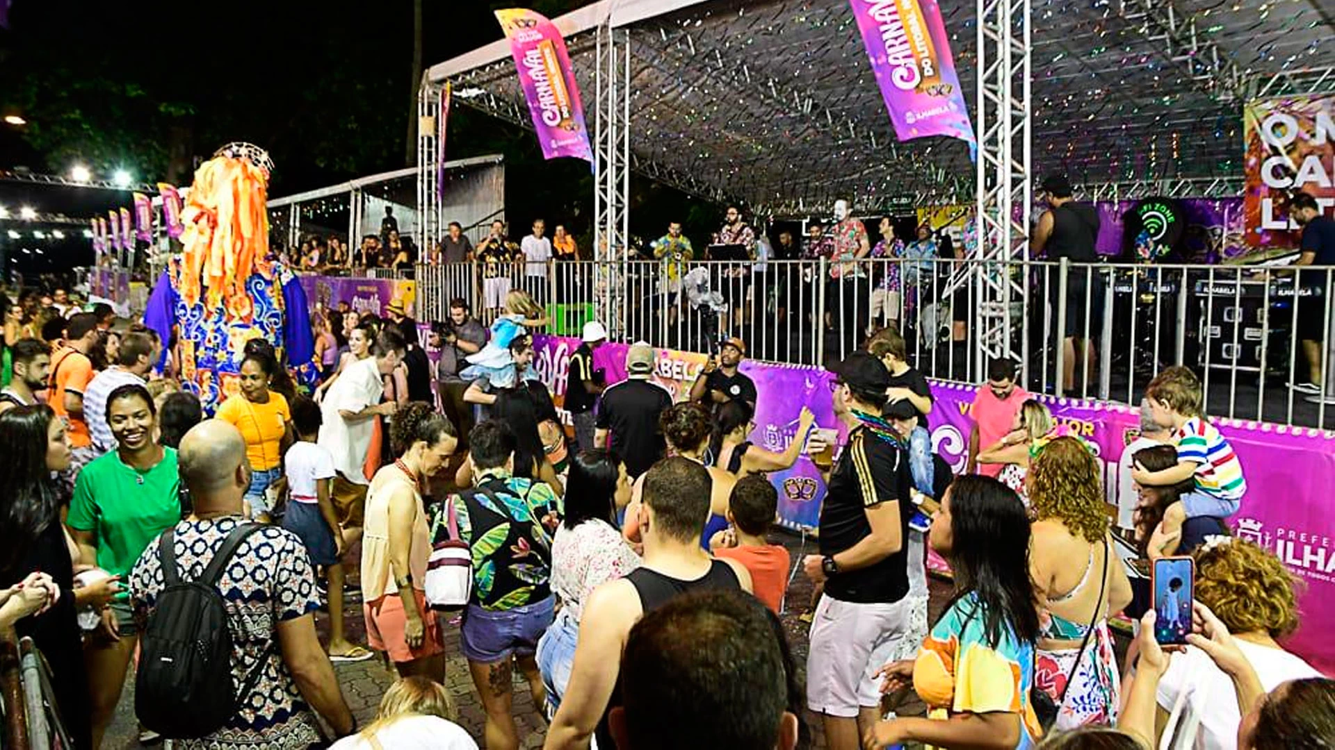 Blocos de São Luiz do Paraitinga