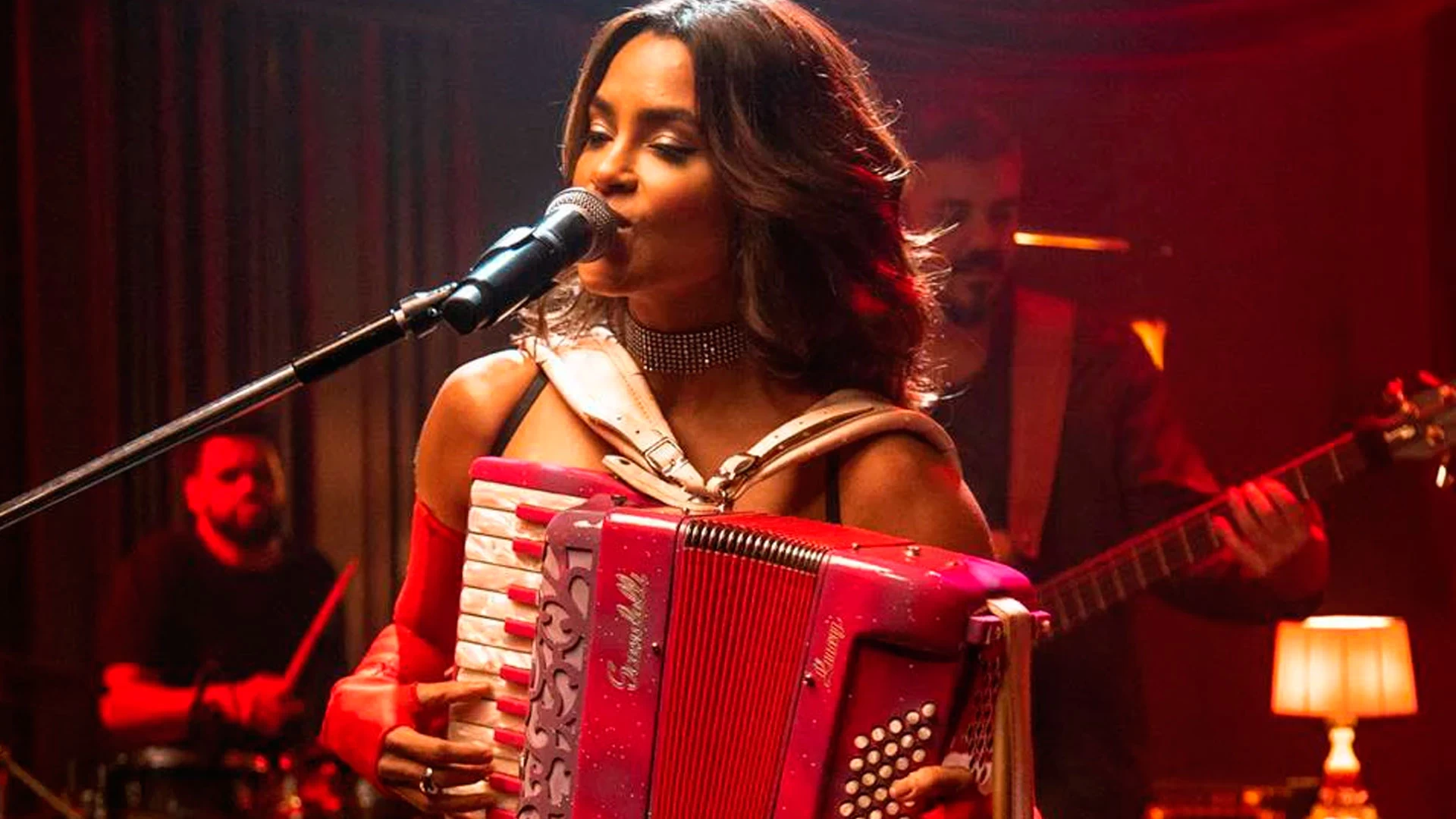 Lucy Alves na Festa das Tradições