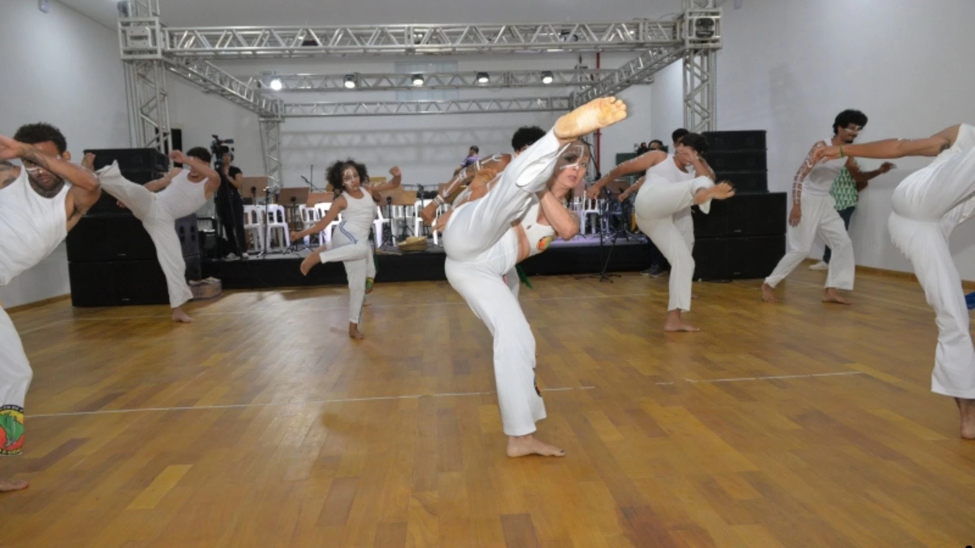 Aulão de Capoeira aberto ao público