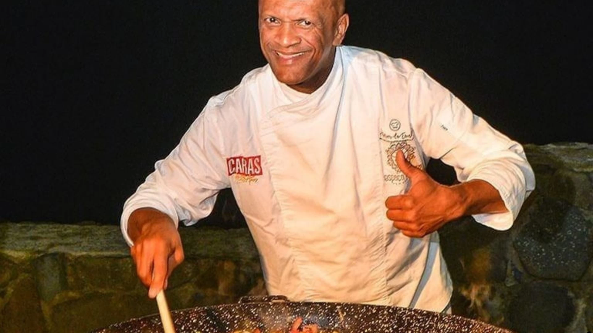 Chef Tonhão faz paella ao Vivo