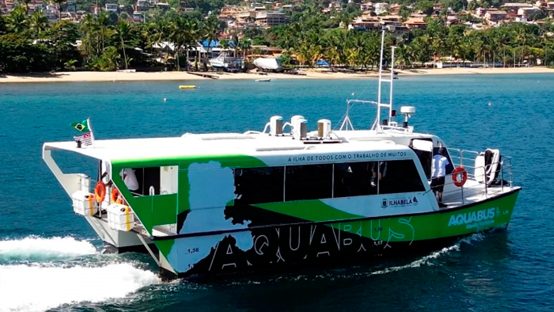 Aquabus em Ilhabela