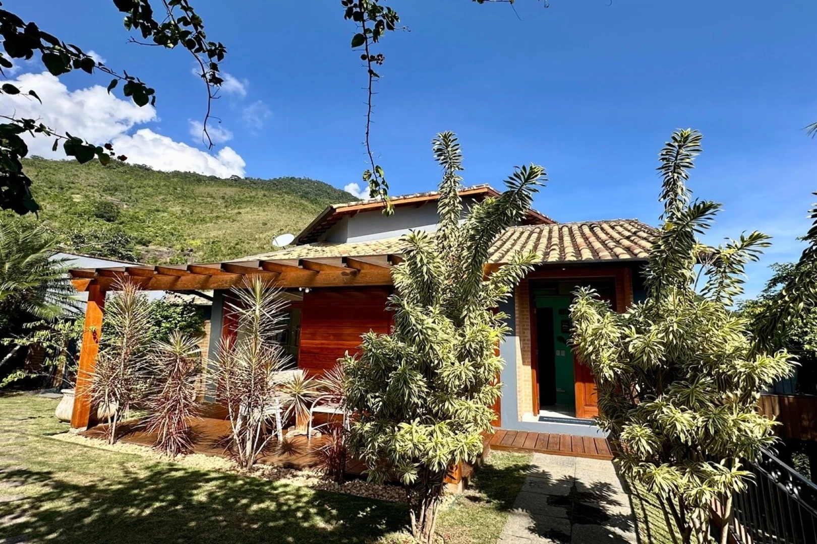 Tudoem Ilhabela